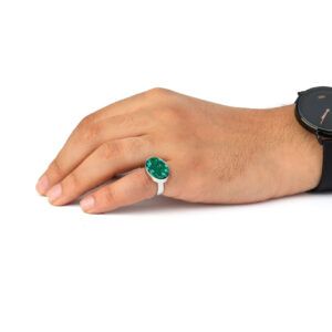 خاتم ملكي اخضر مشجر