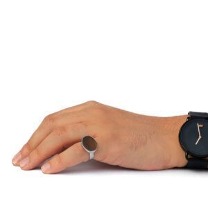 خاتم ملكي فص بني