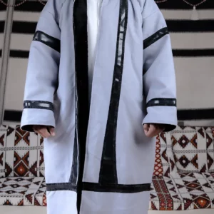 فروة جوخ شتوي رصاصي مخطط جلد